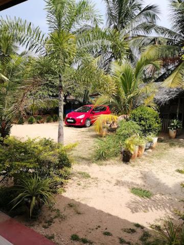 Pleasant Park Holiday Inn Trincomalee Exterior photo